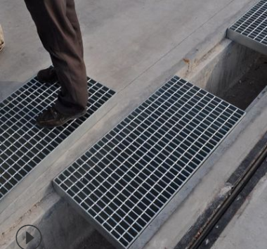 熱鍍鋅花紋鋼格柵蓋板