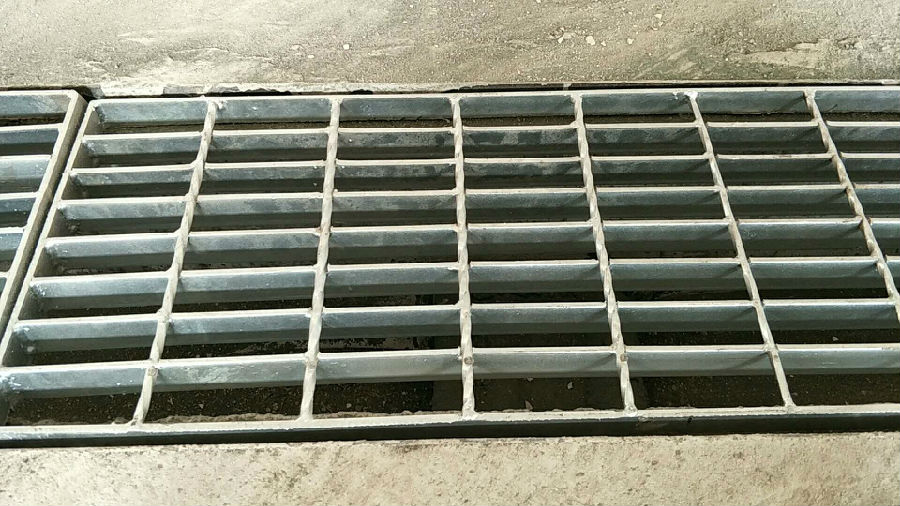 不銹鋼格柵溝蓋板 不銹鋼格柵溝蓋板