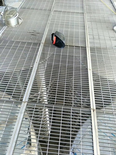 不銹鋼鋼格柵表面處理