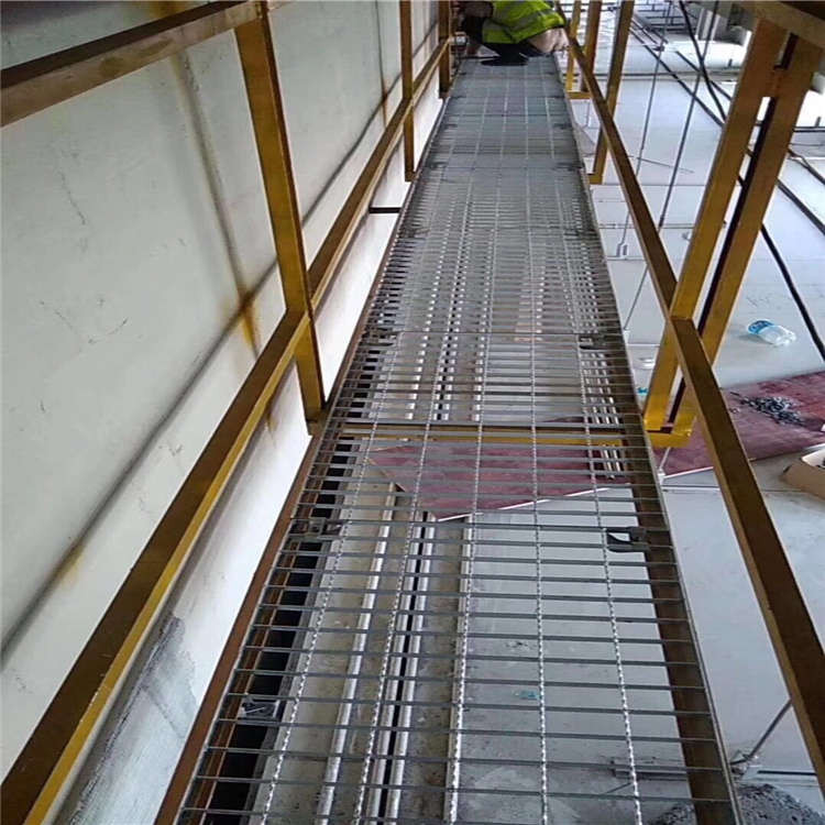 檢修平臺(tái)鋼格柵板