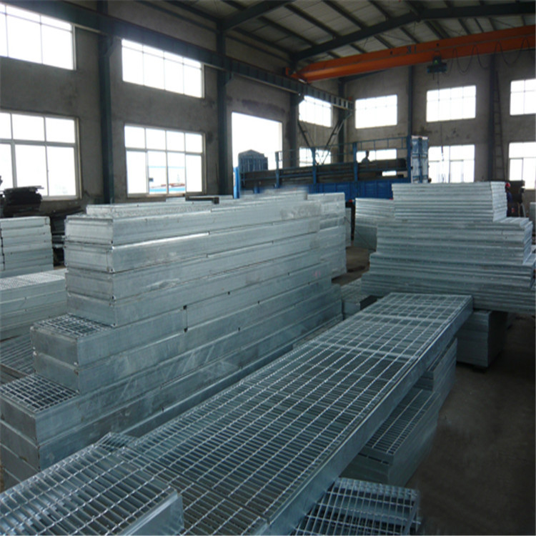 熱鍍鋅鋼格板規(guī)格