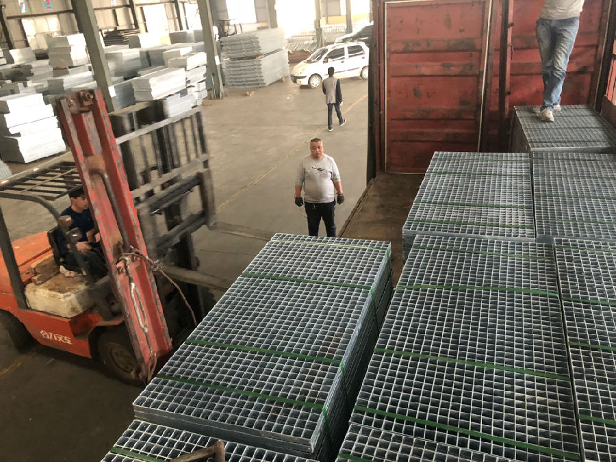 熱鍍鋅鋼格板平臺(tái) 熱鍍鋅鋼格板平臺(tái)