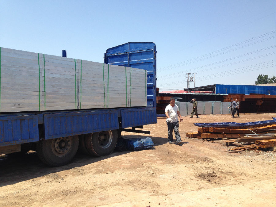 平臺(tái)齒形熱浸鋅鋼格柵