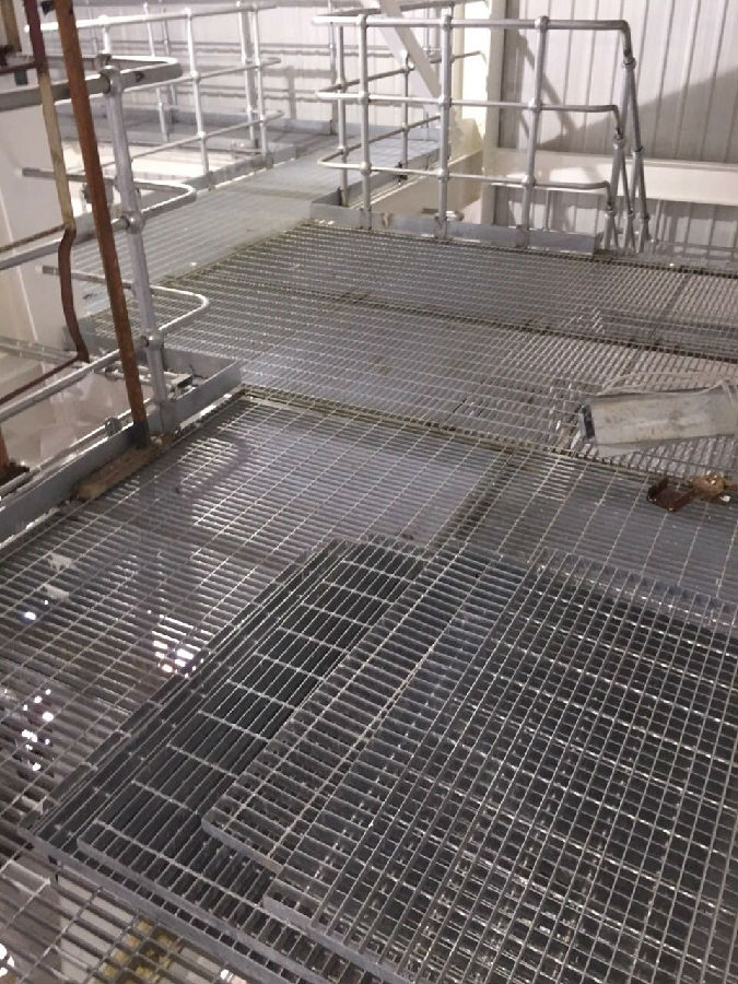 鍍鋅<a href='http://www.xy-hyd.com/ganggeban/'>鋼格板</a>型號(hào) 鍍鋅鋼格板型號(hào)