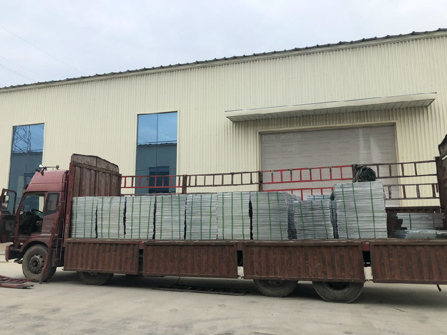 河北鍍鋅鋼格柵板