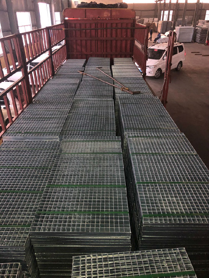 鍍鋅格柵板蓋板承重