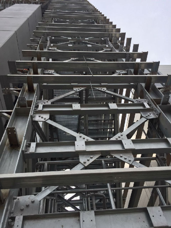 國(guó)標(biāo)鍍鋅網(wǎng)格柵板 國(guó)標(biāo)鍍鋅網(wǎng)格柵板